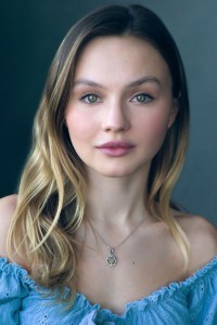 Alana Boden as Zoe in Uncharted (02/2022)