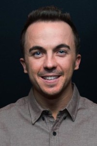 Frankie Muniz as Boy Bear Cub (voice) in Dr. Dolittle 2 (06/2001)