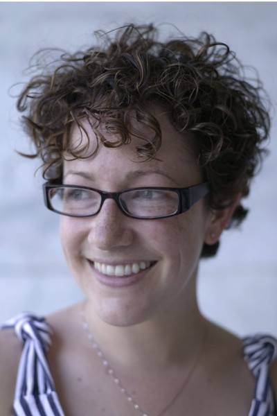 Nicole Perlman profile image