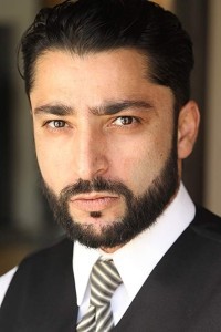 Ali Olomi as Sheikh (uncredited) in Mission: Impossible - Ghost Protocol (12/2011)