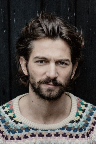 Michiel Huisman profile image