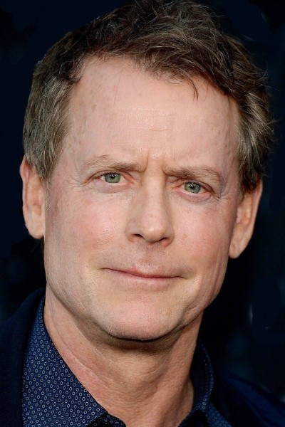 Greg Kinnear profile image