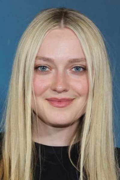 Dakota Fanning profile image