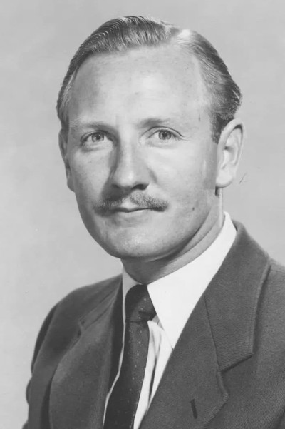 Leslie Phillips profile image