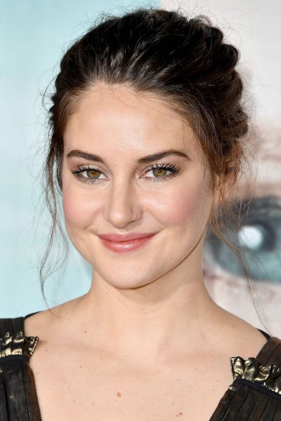 Shailene Woodley profile image