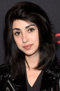 Alexa Mansour as Aid Worker Refugee Camp in Civil War (04/2024)