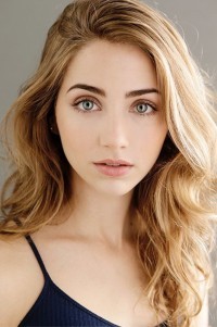 Emily Rudd as Clara in Season 2 (01/2023)