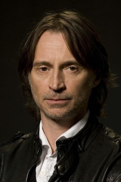 Robert Carlyle profile image