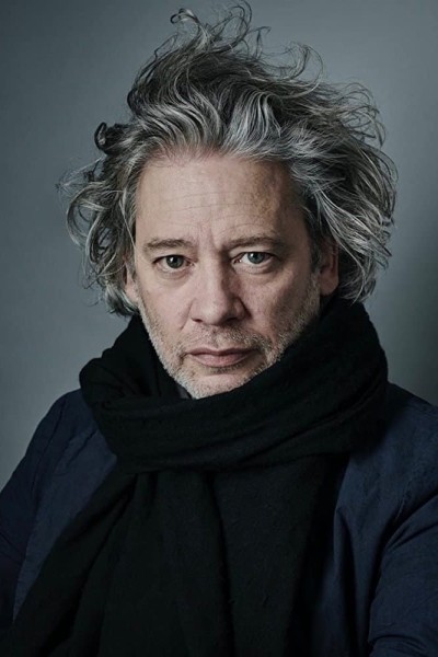 Dexter Fletcher profile image