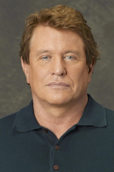 Tom Berenger profile image