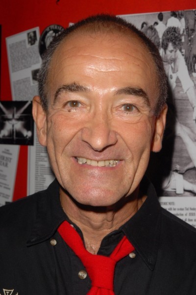 Barry Dennen profile image