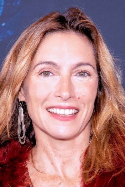 Claudia Karvan profile image