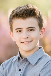 Collin Dean as Additional Voices (voice) in Hotel Transylvania (09/2012)